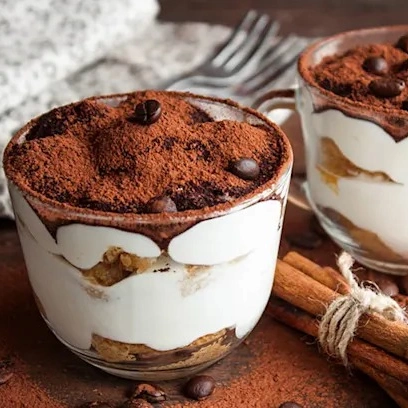 Vasitos-de-Tiramisu.webp